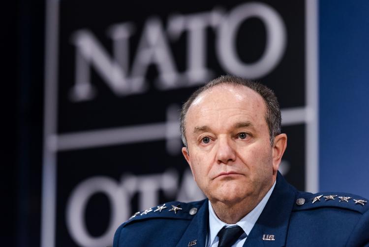 General. Den amerikanske general Philip Breedlove holdt pressemøde i Bruxelles. 