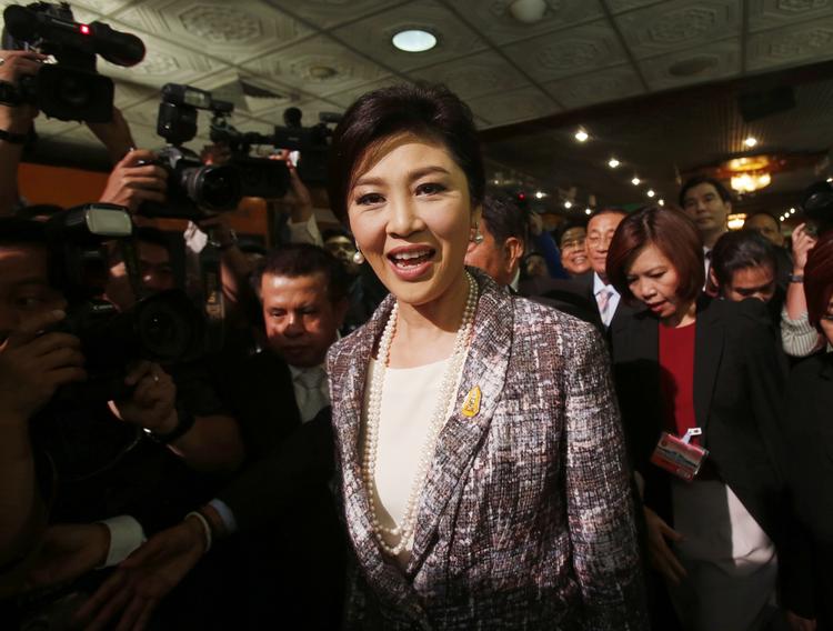 Udelukkelse. Thailands tidligere premierminister Yingluck Shinawatra er blevet udelukket fra at deltage i politik i landet de næste fem år efter en afstemning i parlamentet. 