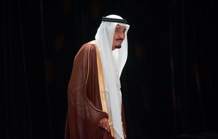 Tronskifte. Salman bin Abdulaziz al-Saud er navnet på Saudi-Arabiens nye konge, efter at Kong Abdullah er død af lungebetændelse. 