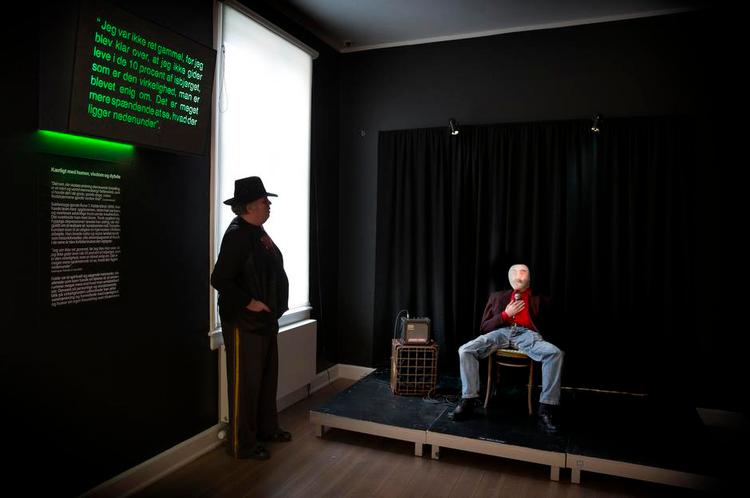 Eftertanke. Der er masser at fordybe sig i på den nye udstilling om Rune T. Kidde og hans kunst. 