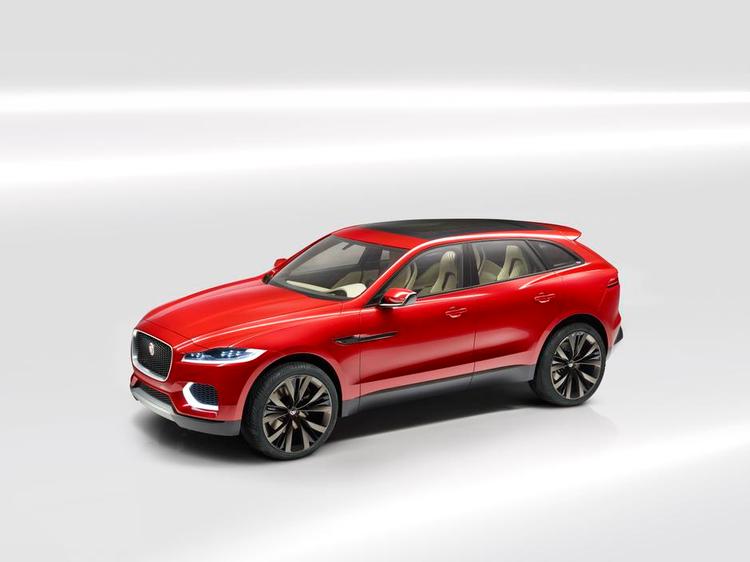 udkast. Omtrent sådan kommer den højbenede Jaguar F-Pace til at se ud. 