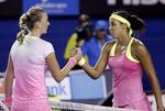 overraskende. Madison Keys (th) var en overraskende og svært tilfreds vinder af kampen mod den fjerdeseedede Petra Kvitova. 