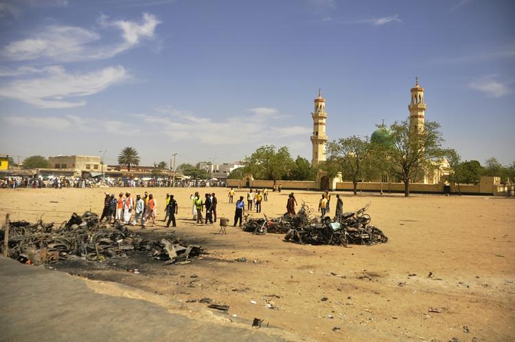 MILITS. Boko Haram har gennem flere år hærget i Nigeria. Her ses resultaterne af et bombeangreb i Kano, hvor 102 mennesker blev dræbt ved et attentat foran byens store moske. 