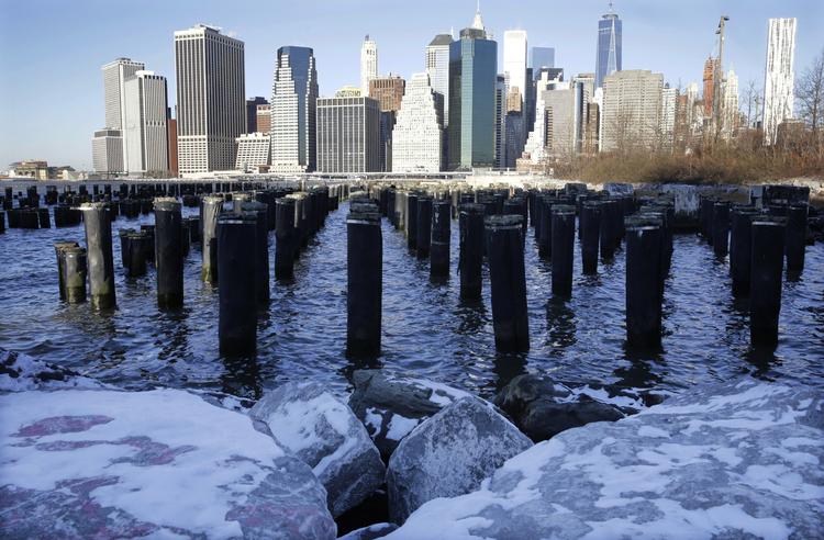 Frost. Vintervejret i storbyen New York kan være flot, men også barsk. Forude venter en snestorm. 