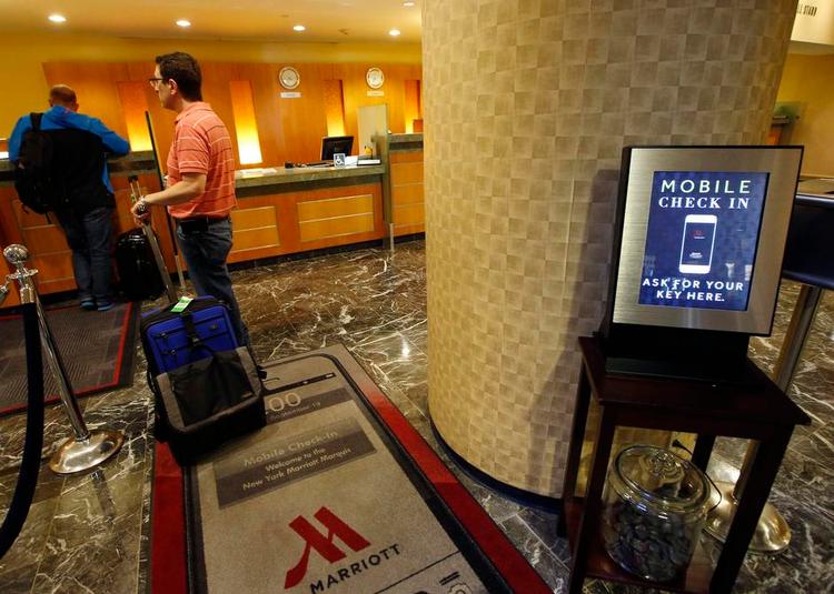 selvgjort. Slip for køen og gå selv til check-in på hotellet. På den måde kan telefonen også virke som dørnøgle. 