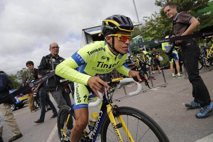 forlænget. Bjarne Riis og Ole Tinkov er begge begejstrede for at kunne bruge Alberto Contador på holdet endnu et år. 