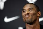 klubmand. Kobe Bryant har spillet hele sin professionelle karriere i Los Angeles Lakers, men er nu ude af spillet med en skade. 