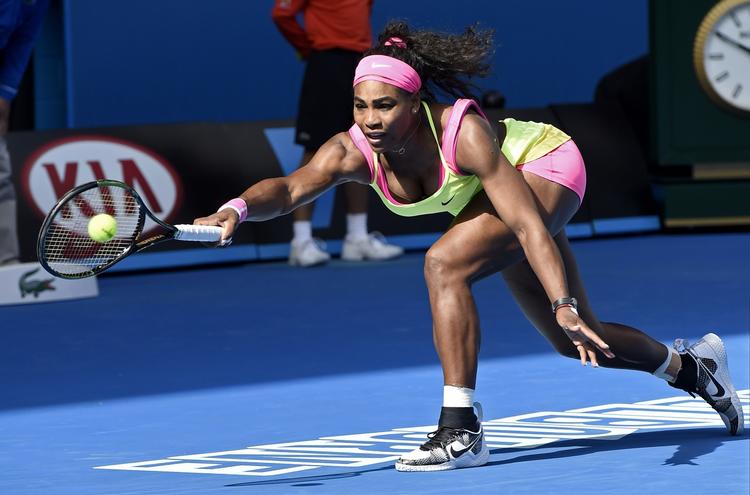 favorit. Serena Williams kan i Melbourne erobre sin 19. Grand Slam-titel efter semifinalesejren over sin unge landsmand Madison Keys. 