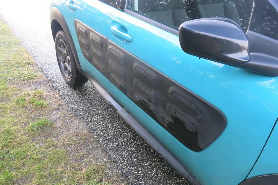 Farverig. Citroën sparer ikke på farverne til den nye Cactus. Foto: Allan Graubæk 