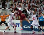 Stop! De franske Karabatic-brødre fik besejret Qatar og sidder nu på alle tre store titler: OL, EM og VM. 