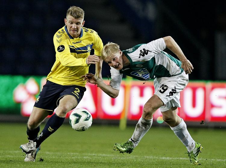 UDLEJET. En af de få handler internt i Superligaen er Brøndbys udlejning af Michael Almebäck (tv.) til Esbjerg. 