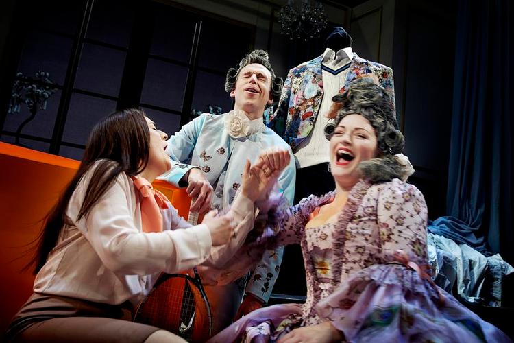 Valg. Publikum får lov til at bestemme både setting og slutning i Den Jyske Operas udgave af 'Cosi fan tutte'. 