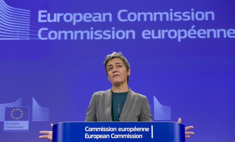 Margrethe Vestager har fået rigelig at se til, efter at hun er blevet udnævnt til EU's konkurrencekommissær. Efter udnævnelsen er der således lækket mange dokumenter om angiveligt ulovlige skatteaftaler i mange lande. 