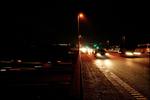 farligt. Det kan blænde andre trafikanter, hvis du blinker med det lange lys. Blandt andet derfor kan du få en bøde på 1.000 kroner for at gøre det. 