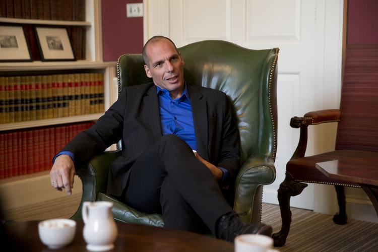 Rundtur. Den græske finansminister Yanis Varoufakis rejser Europa rund i disse dage for at tale sit gældsplagede lands sag. 