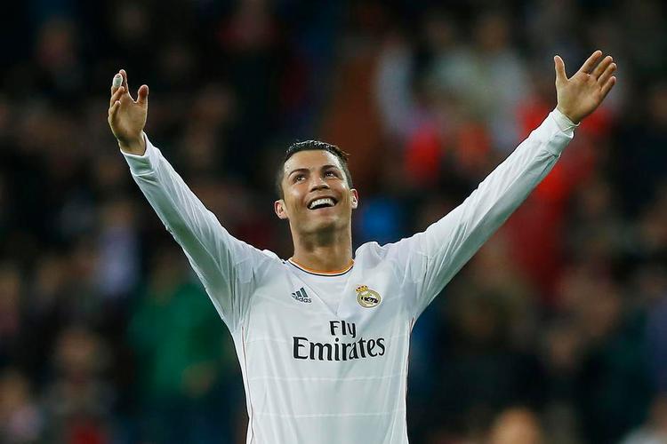 BOLDKUNSTNER. Talent og selvtillid er gået hånd i hånd i Cristiano Ronaldos karriere fra de allerførste dage på fødeøen Madeira. 