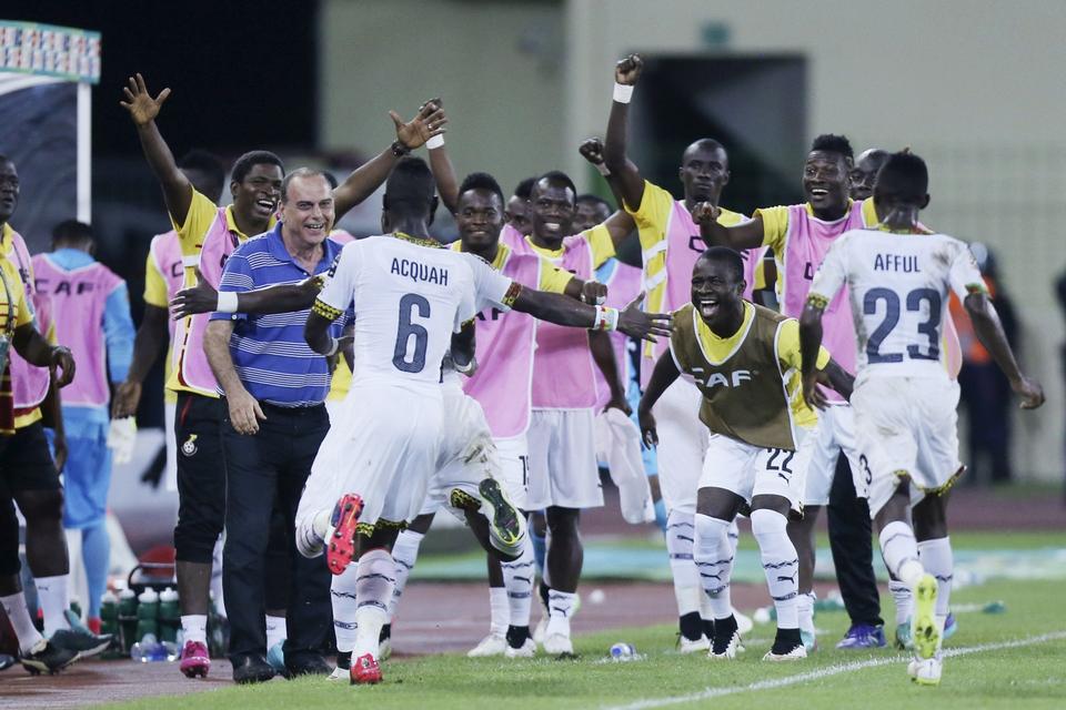 Ghanesisk jubel over 3-0-sejren. Ghna møder Elfenbenskysten i finalen søndag, mens hjemmeholdet skal spille om bronze mod DR Congo. 