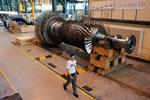ingeniørkunst. Alstom favner vidt og laver bl.a. gasturbiner til de franske atomkraftværker. Derfor er der bekymring over de nye amerikanske ejere. 