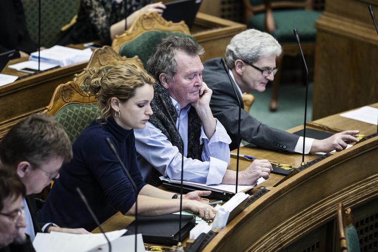 Vederlag. Pernille Skipper fra Enhedslisten er blandt de yderfløjspolitikere, der vil se på reglerne for ministres pensioner. 