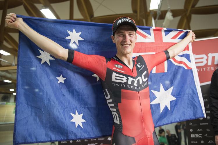639. 24-årige Rohan Dennis fra Australien er den nye indehaver af timerekorden, som han slog eftertrykkeligt. 