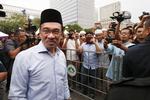 Dom. Højesteret i Malaysia har fundet landets oppositionsleder Anwar Ibrahim skyldig i anklager om sodomi. 