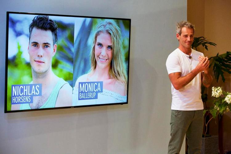 Dating. To nye danske datingprogrammer vælger belejligt at ingorere spørsgmålet om, hvorvidt (pseudo)videnskab på nogen måde kan matache folk bedre, end folk selv kan lade sig matche. Her er 'eksperten' ophøjet til orakel. 