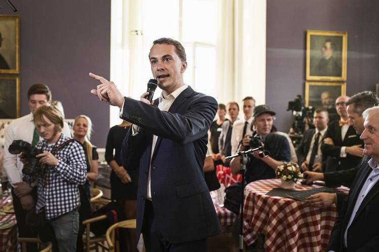 IMOD. Dansk Folkepartis Morten Messerschmidt vil gerne have Danmark med Europol, men ikke på bekostning af retsforbeholdet. 