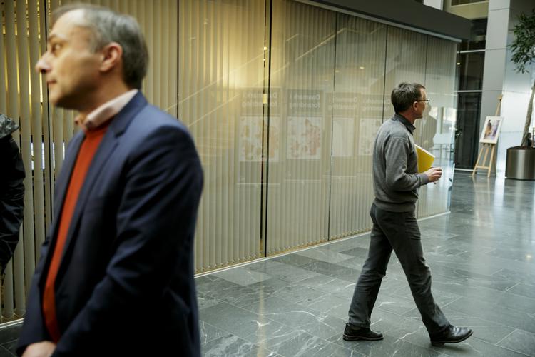 Parter. Michael Ziegler og Anders Bondo Christensen skal forhandle videre i morgen. 