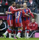 Mål. Arjen Robben var på pletten to gange, da Bayern München vandt 8-0 over HSV. 