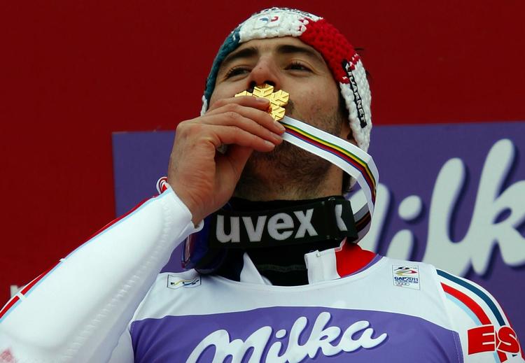 LYKKE. Jean-Baptiste Grange tog med guldet i den afsluttende slalom sin anden globale titel i sin favoritdisciplin efter triumfen i Garmisch i 2011. 