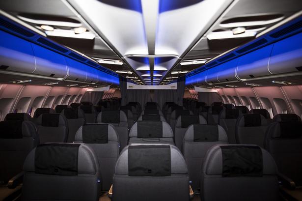 Go. På SAS' economy-klasse er der 179 pladser i den nye kabine. Internet kan tilkøbes for 19 dollar (cirka 125 kroner), hvis man ikke har nok i underholdningssystemet. FOTO: Anders Rye Skjoldjensen 