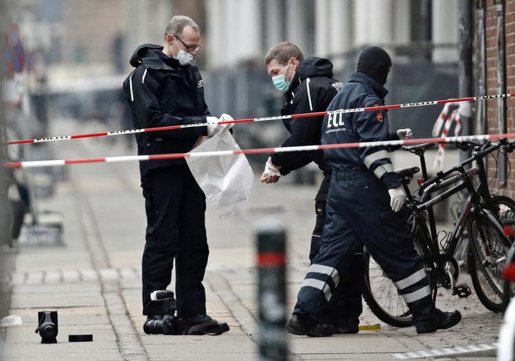 Politik. Efter weekendens terrorangreb vil de borgerlige give myndighederne bedre muligheder i kampen mod ekstremisme og terror. 
