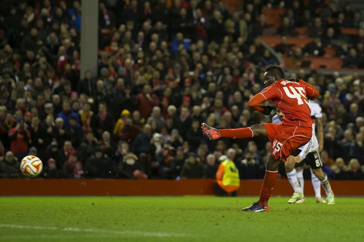 matchvinder. Liverpools kontroversielle angriber Mario Balotelli sikrede Liverpool en 1-0-sejr, da han scorede på straffespark. 