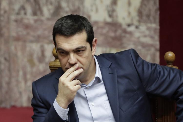 lånesag. Grækenland med regeringschefen  Alexis Tsipras i spidsen, sendte i går en låneansøgning til EU. I dag mødes EU-landenes finans- og økonomiministre for at behandle ansøgningen. 