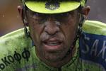 bjergduel. Alberto Contador var i anderledes cykelform i dagens bjergduel, end da spanieren kom slidt og beskidt i mål med to minutter til konkurrenterne på femte etape af Tour de France 2014. 