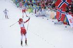 Guld. Hvis Therese Johaug skal holde stilen fra de to foregående VM-stævner, så skal der endnu en guldmedalje i hus. I 2011 vandt hun på 30 km og på stafetten, mens det i 2013 blev til guld på 10 km og i stafet. 