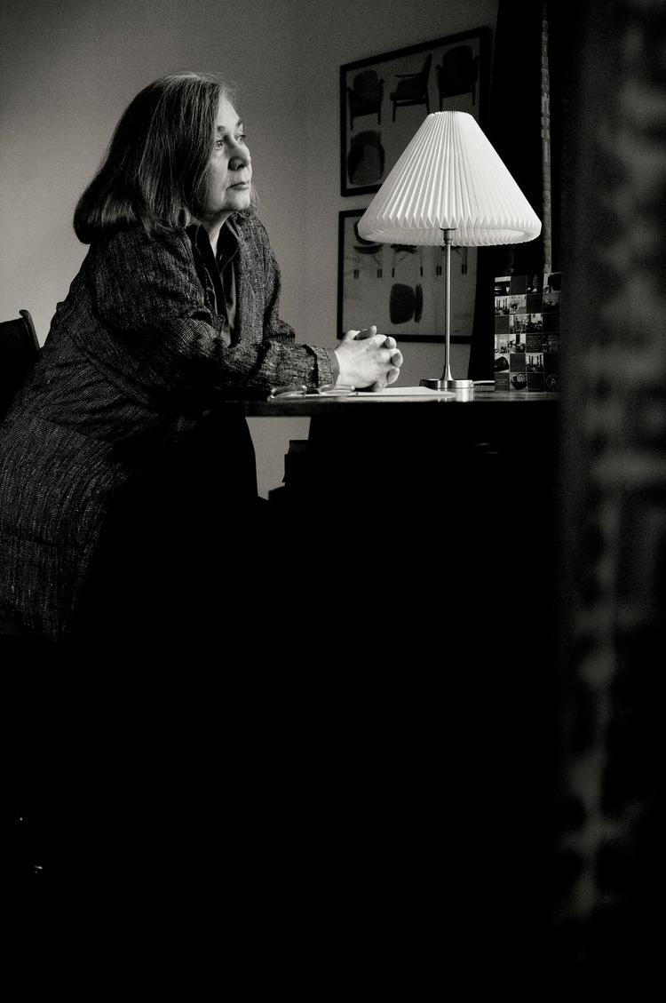 langsom. Marilynne Robinsons trilogi egner sig ikke til hurtiglæsning. Det kræver god tid at få fortællingen til at folde sig ud. 