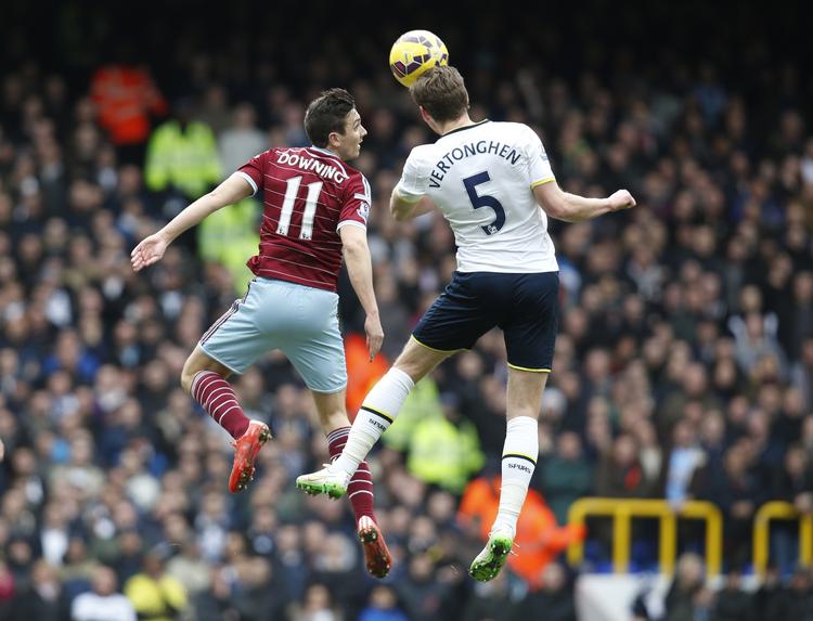 OPTUR. Endnu en gang lykkedes det Tottenham og Jan Vertonghen (th.) at hente point i kampens allersidste fase. 