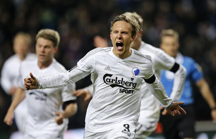 DEBUTANT. Den bedste debutant siden mig, siger FCK-træner Ståle Solbakken med et grin om Ludwig Augustinssons første kamp for FCK. 