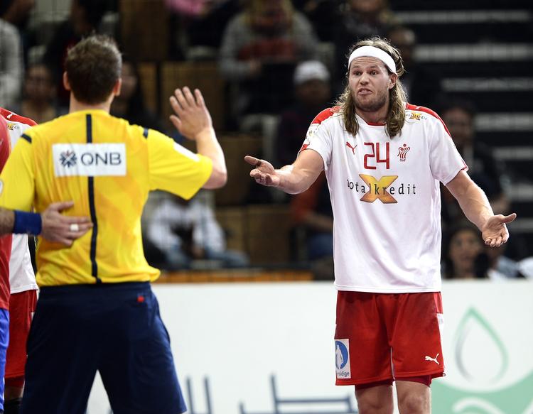 Hvorfor? Mikkel Hansen fik lidt over en femtedel af stemmerne, mens vinderen Nikola Karabatic fik 33,7 procent. 