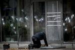 attentat. Den formodede attentatmand Omar el-Hussein skød direkte mod politi og fremmødte ved et debatarrangement i Krudttønden i forrige weekend. En 55-årig mand mistede livet. Senere lørdag nat angreb samme gerningsmand en vagtmand ved den jødiske synagoge. Den 37-årige vagtmand mistede livet. 