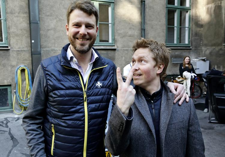 Begejstring. Ejer Christian Aarø og køkkenchef Søren Selin var ovenud begejstrede for de to michelinstjerner 