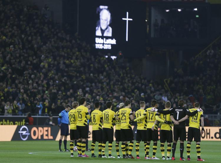 Sammenhold. Dortmund møder Schalke på lørdag. 