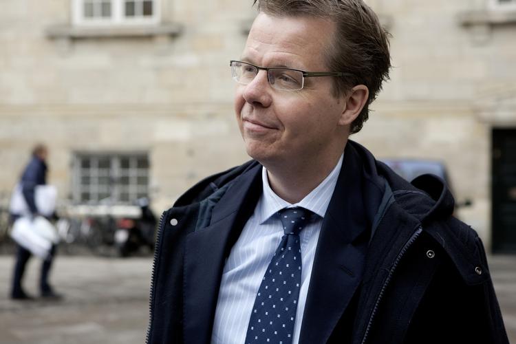 Kontrol Folketingets Ombudsmand Jørgen Steen Sørensen har blandt andet til opgave at kontrollere myndighedernes brug af de godt et år gamle offentlighedslov. 
