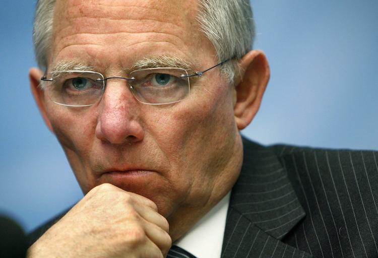 Finansminister Wolfgang Schäuble er indstillet på at overtage posten som formand for Forbundsdagen.  