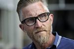 farvel. Ingen er uundværlig. Heller ikke Astana, mener Brian Holm. 