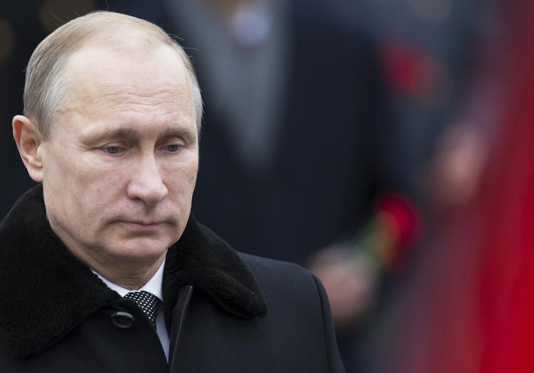 Lejemord. Ifølge det russiske nyhedsbureau Tass kan der være tale om et lejemord, der er skyld i oppositionspolitikeren Boris Nemtsovs død. 