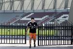 Qatar. Michael Laudrups kontrakt med Lekhwiya løber frem til sommer. Lekhwiya er på titelkurs i Qatar, mens den asiatiske Champions League blev indledt med et 0-3-nederlag på udebane mod iranske Persepolis tidligere i denne uge. 