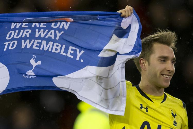 FINALIST. Christian Eriksen er med Tottenham-kollegerne parat til at udfordre Premier Leagues tophold Chelsea i Capital One Cup-finalen på Wembley. 