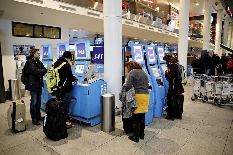 SAS-strejke holder over 50 fly på jorden mandag